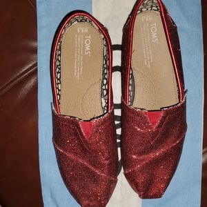 TOMS Red Glitter Comfy Flats Size 8.5